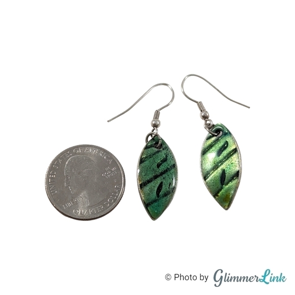 Green Enamel Oval Leaf Shaped Silver Tone Dangle Earrings - Picture 5 of 9